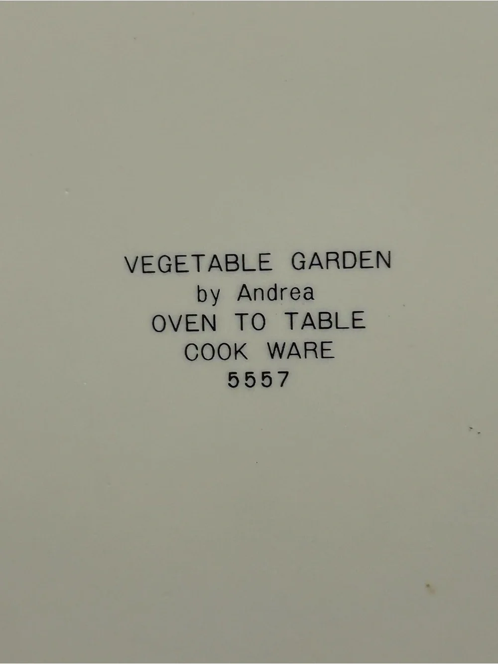 Vegetable Garden by Andrea Round Quiche or Pie Dish Pan Fluted Bakeware